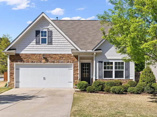 101 Benning Hills Pl, Garner, NC 27529