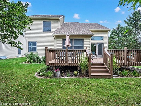 2nd image of 646 Rolling Hills Ln