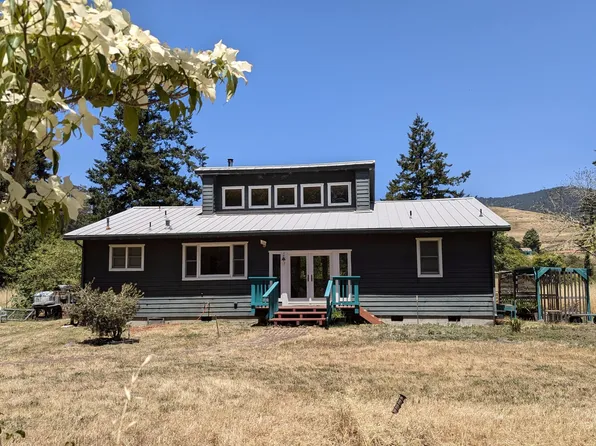 29469 Mattole Rd, Petrolia, CA 95558