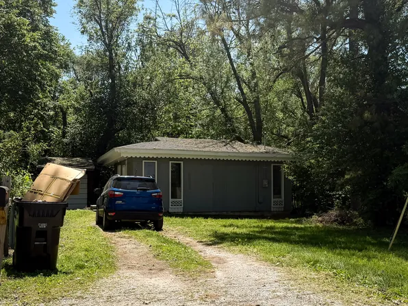 2564 W Phelps Street, Springfield, MO 65802