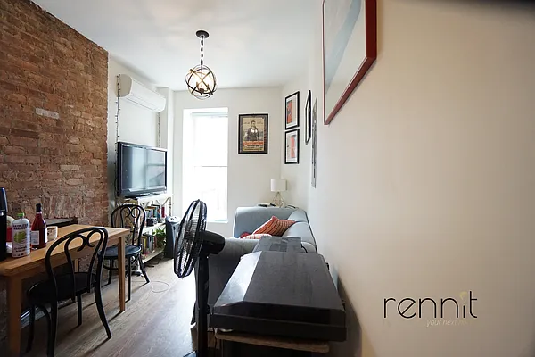 Rented by Rennit Inc. | media 18
