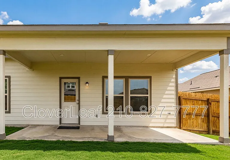 940 Windflower — Photo 40