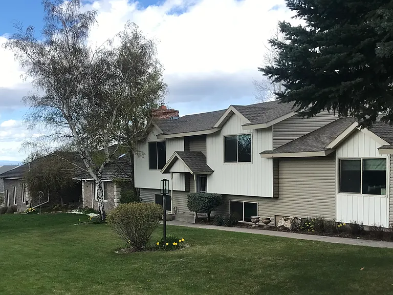 Millhollow Rd, triple-pane windows