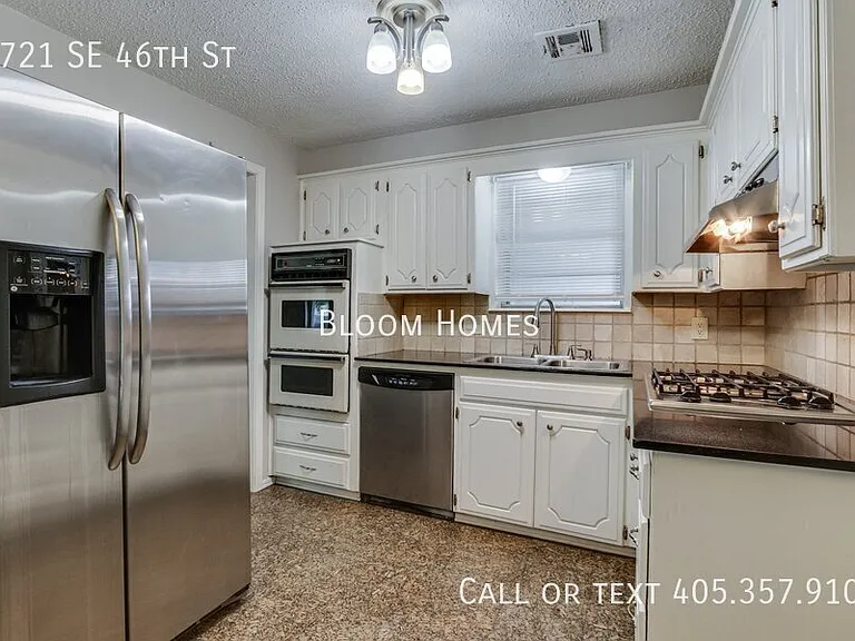 4721 SE 46th St — Photo 9