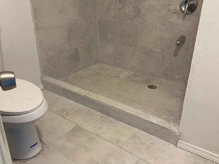 112 Schuele Ave #2 — Photo 10