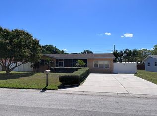 3442 Azalea Pl, Largo, FL 33771