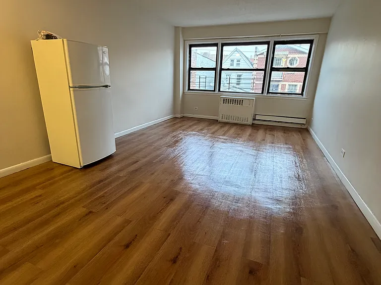 109-15 37th Ave #6B — Photo 1