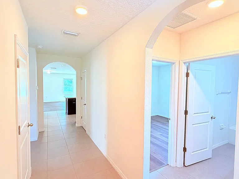 9803 Pepper Tree Pl — Photo 34