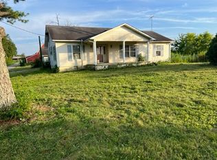3033 Bartlett Hollow Rd, Petersburg, TN 37144