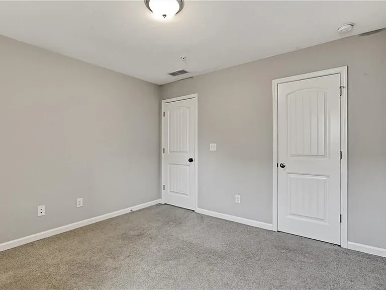 1237 Foxcroft Ln — Photo 25