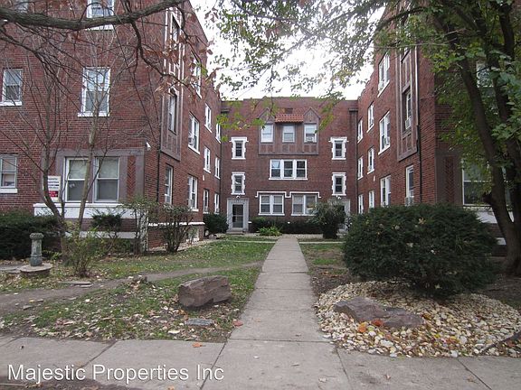 2nd image of 2805 Stratford Ave APT 1