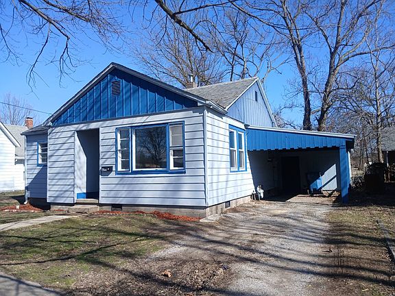 3rd image of 402 NW 7th St #A