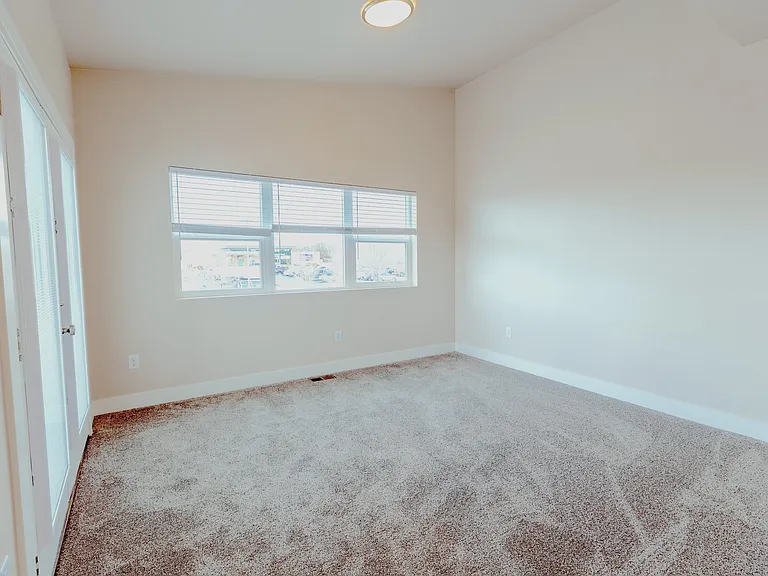 Pomona Park Townhomes — Photo 33