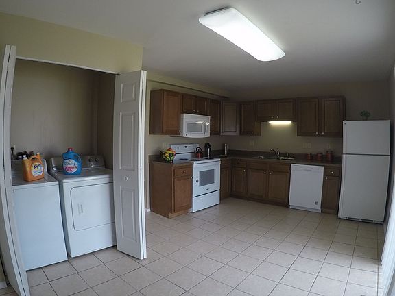 2nd image of 2112 Brady Ln #A816f839d