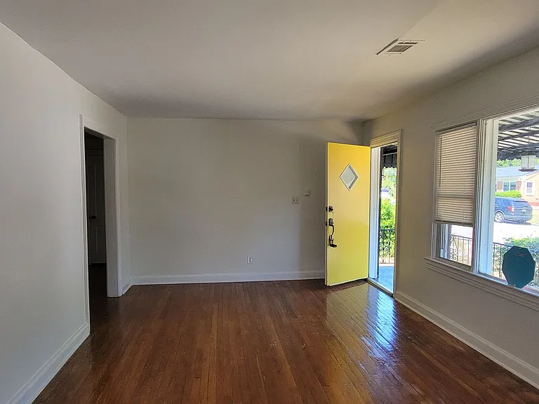 165 Chicamauga Pl SW — Photo 6