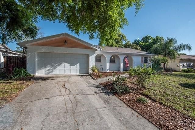 1st image of 3824 Ravenna Dr