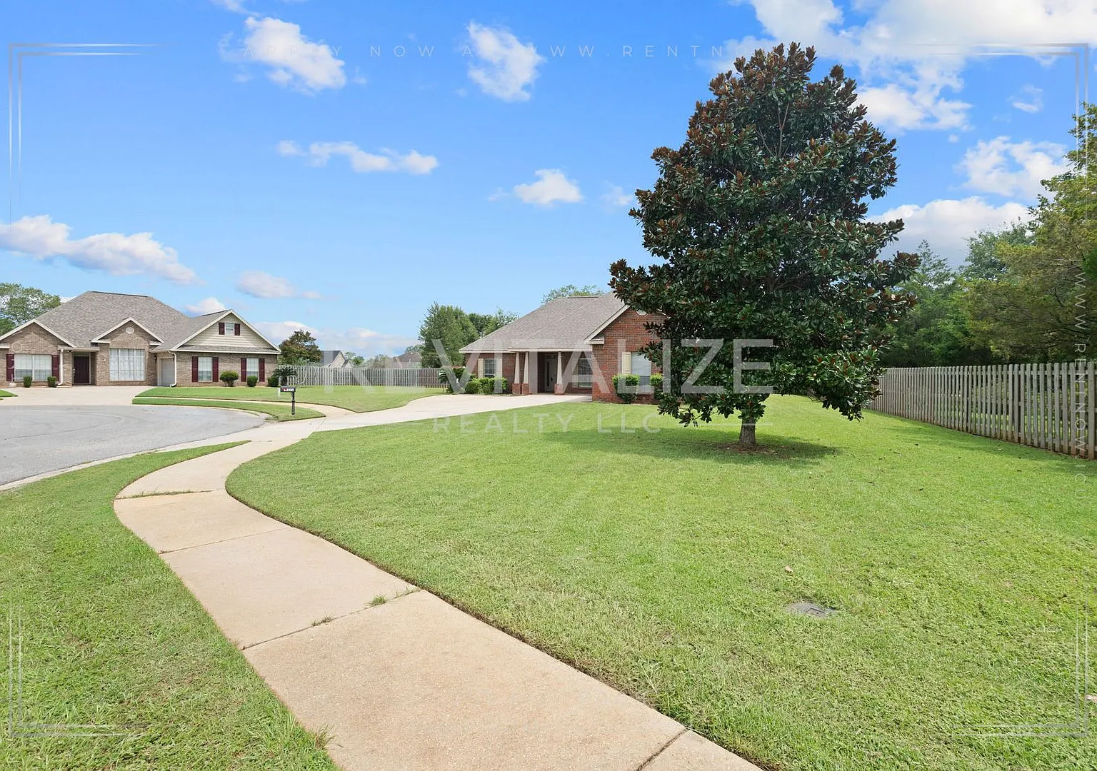 3BR/2BA Brick Home Belle Meadows, Daphne — Photo 3