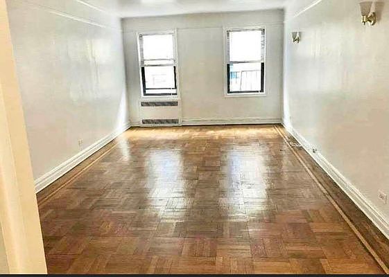 2nd image of 47-51 40th St #H3