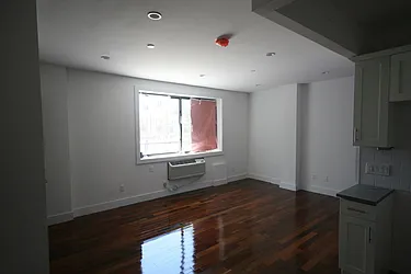 Rented by Makover Group Inc