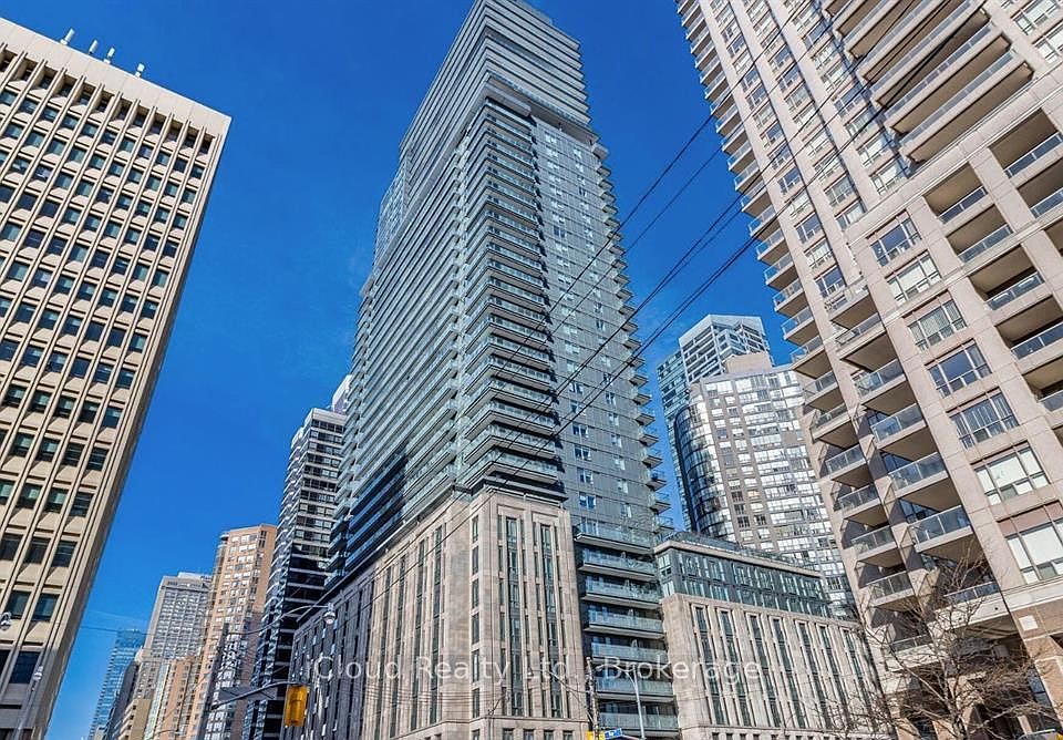 1st image of 955 Bay St #2818