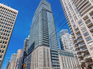 955 Bay St #2818, Toronto, ON M5S 0C6
