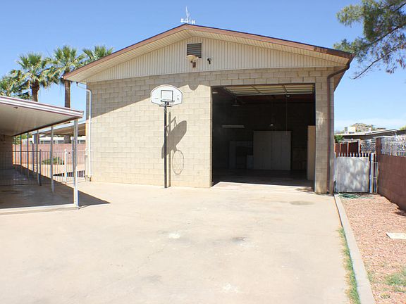 4th image of 2536 E Linda Cir