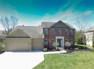 7729 Kestrel Way W, Dublin, OH 43017