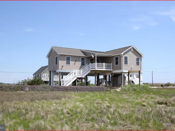 1168 W Mallard Dr, Manahawkin, NJ 08050