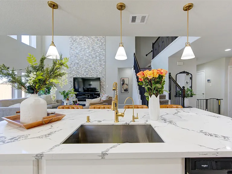 3306 Sumac Dr — Photo 13