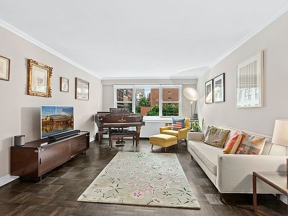 2nd image of 101 W 12th St APT 4J