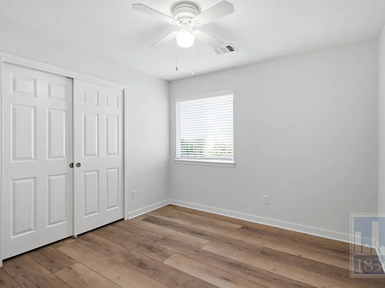 11216 Crazy Well Dr — Photo 22