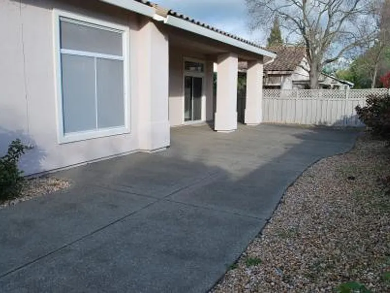 408 Angelrock Ct — Photo 22
