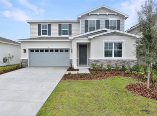 176 Blue Star Ct, Tavares, FL 32778