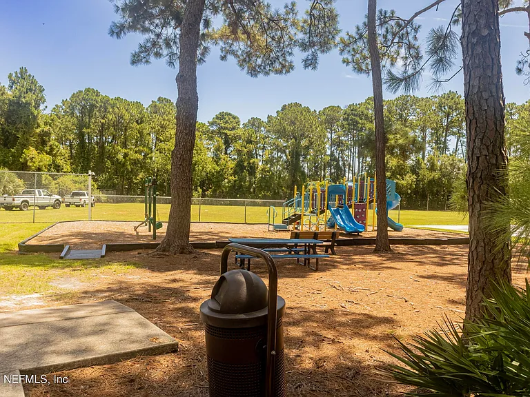 1714 Ashmore Green Dr — Photo 20