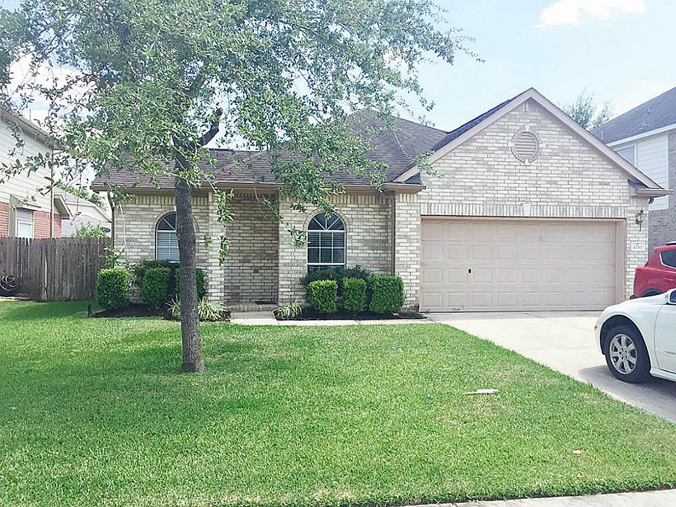 1st image of 4330 Lakewood Dr