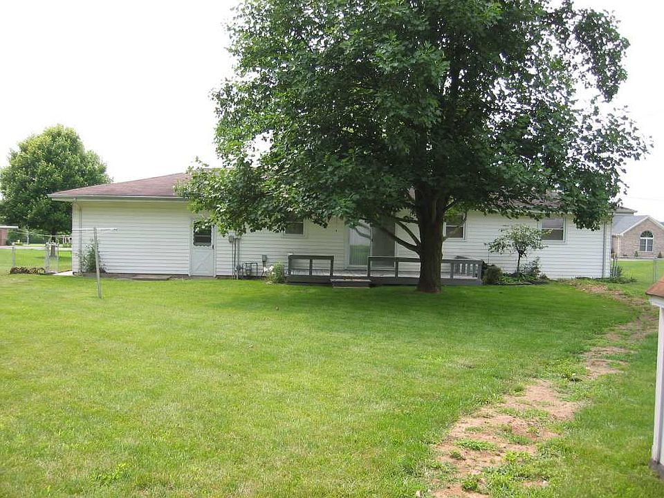 2nd image of 2370 S Spiceland Rd