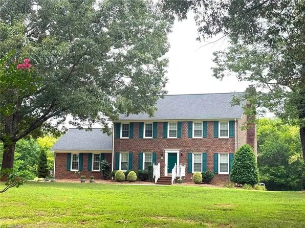 1853 Indian Trl, Eden, NC 27288