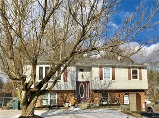 59 Spring Brook Rd, Nanuet, NY 10954