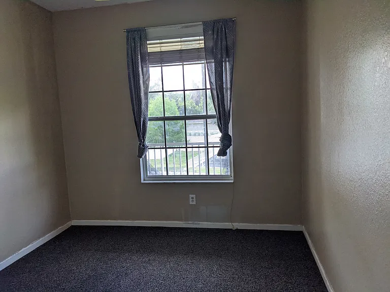 588 Brantley Ter #1 — Photo 5