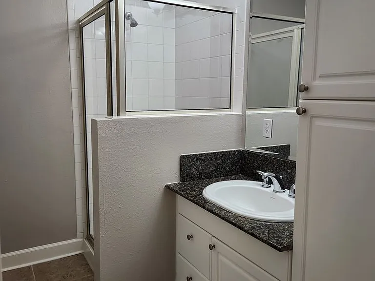 615 Founders Dr — Photo 26