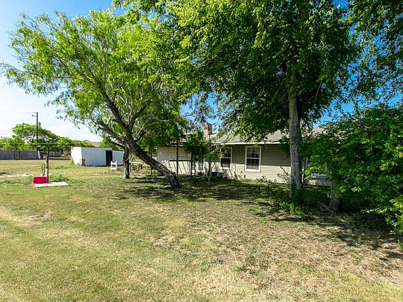 5th image of 7113 Lake View Dr