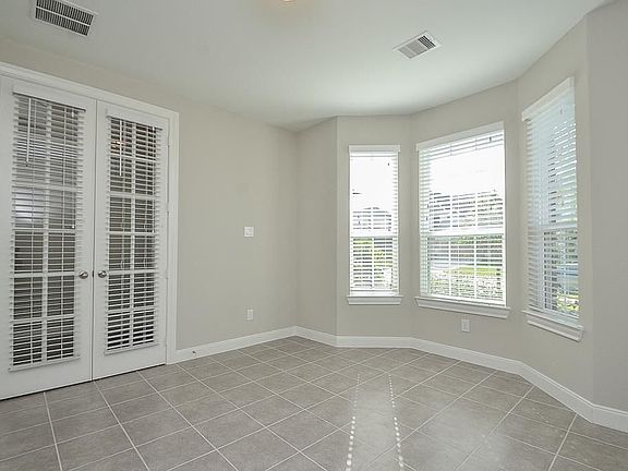 3rd image of 26930 Soapstone Terrace Ln