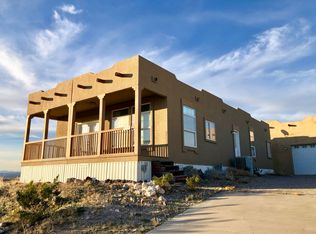 5077 E Chiricahua Dr, Topock, AZ 86436