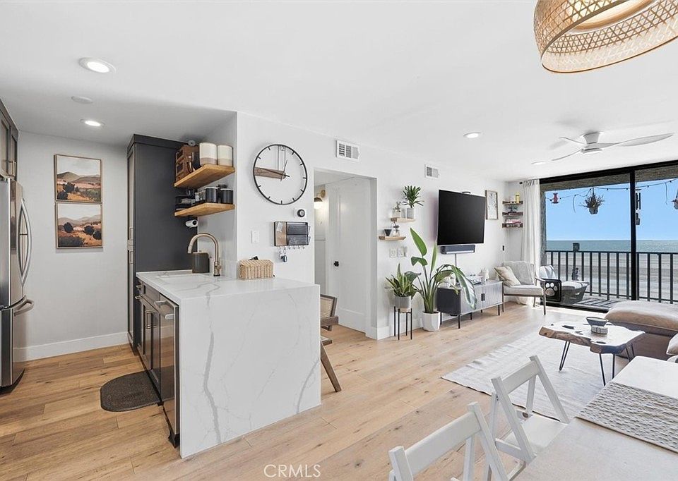 1st image of 1140 Ocean Blvd #141