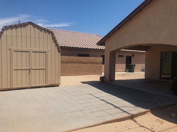4th image of 426 N Garcia Ln