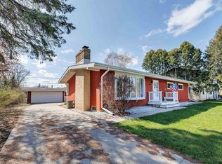 2535 Teakwood St, Appleton, WI 54915