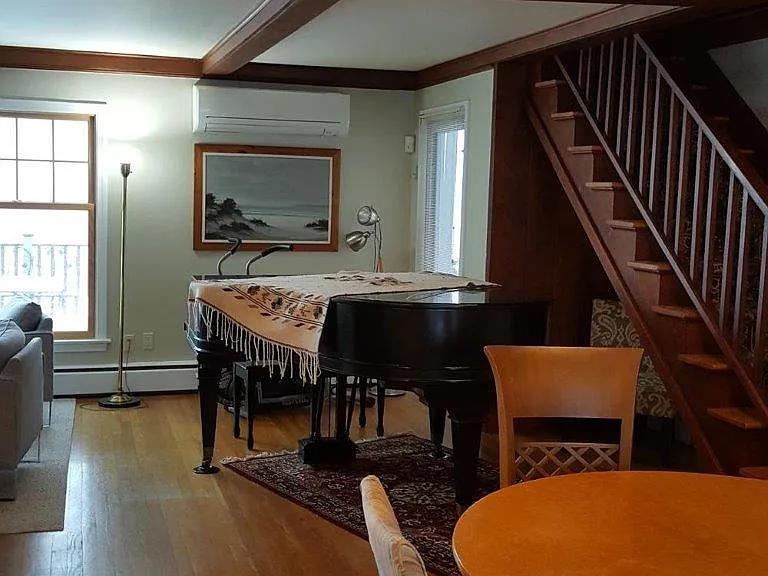172 Eustis Ave — Photo 10
