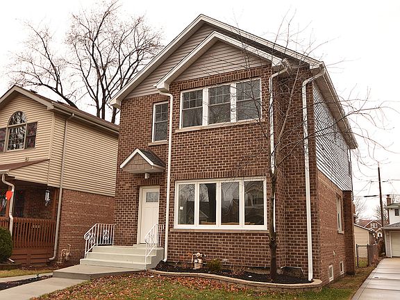 3rd image of 10922 S Saint Louis Ave