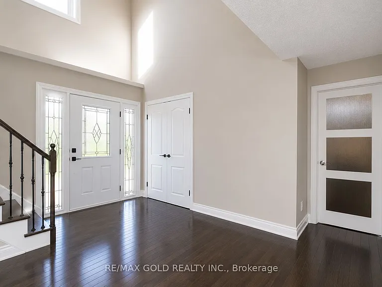 14611 Bramalea Rd — Photo 3