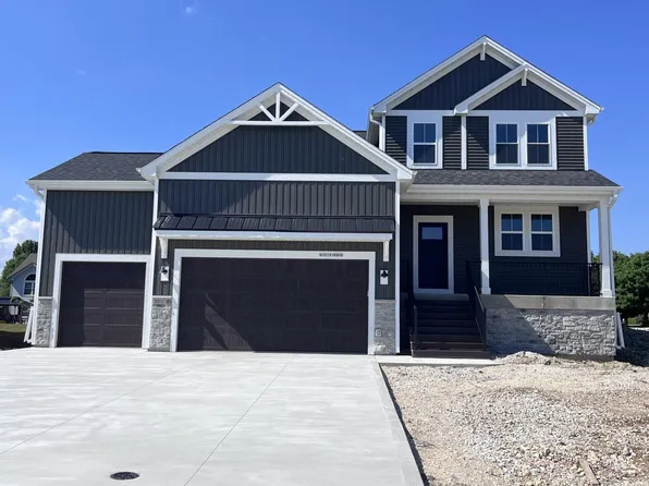N101W16938 Tanglewood DRIVE, Germantown, WI 53022